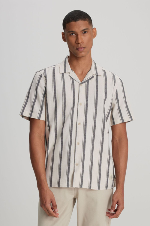 Erkek Loose Fit Rahat Kesim Kısa Kollu Gri Çizgili Gömlek - L241478