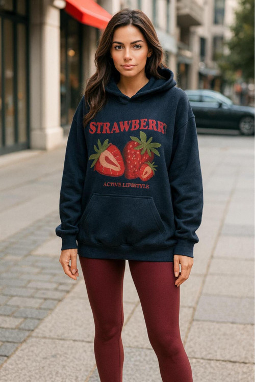 Strawberry Kapüşonlu Baskılı Oversize Kadın Sweaşhirt