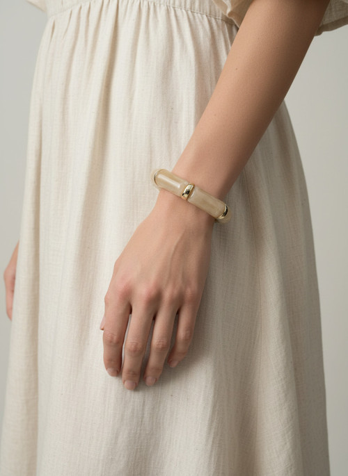 Accessories Kadın Gold Renk Bej Mermer Desenli Kalın Bileklik