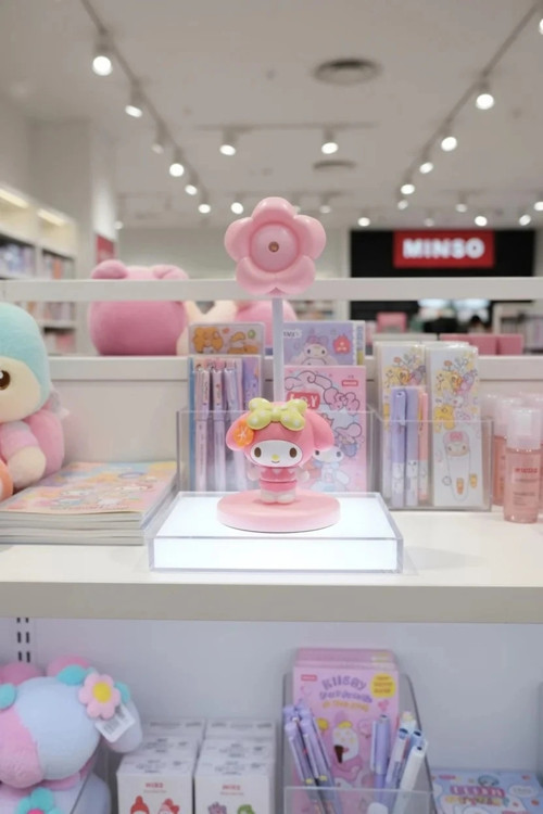 Lisanslı Yaz Plajı Serisi Dekoratif Mini Masa Lambası - 12cm (My Melody)