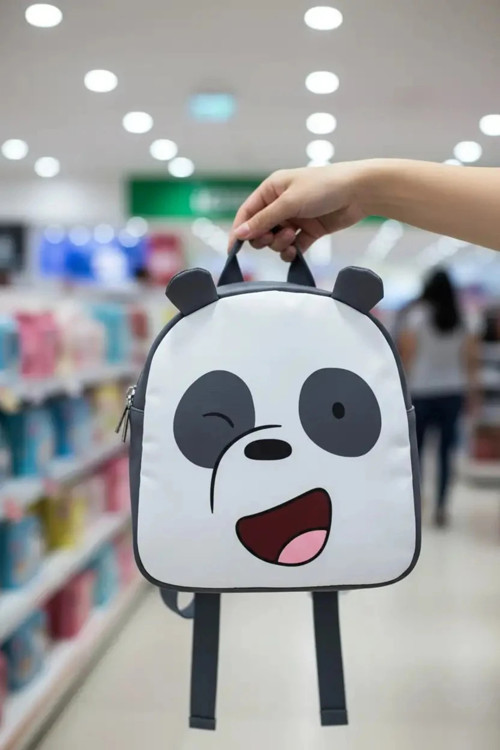 We Bare Bears Lisanslı Panda Sırt Çantası – Su Geçirmez ve Hafif Günlük Çanta 24 Cm