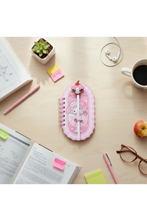 Sanrio Lisanslı My Melody Renkli Yaz Serisi Pipetli Figürlü Telli Defter – Holografik Kapaklı Spiral Defter 17.3 Cm