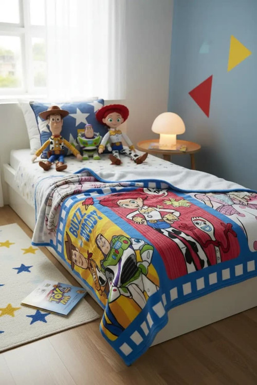 Pixar Lisanslı Çift Taraflı Yastık-Battaniye Mavi 140 x 100 Cm – 2'si 1 Arada Konfor