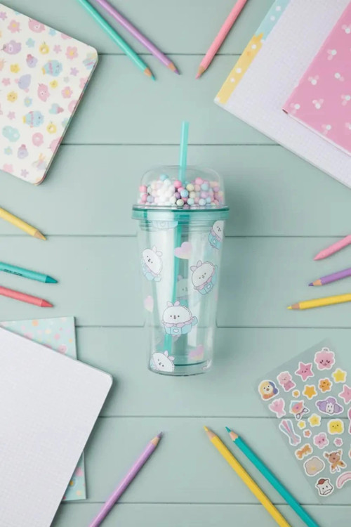 Mini Family Lisanslı Tavşanlı Plastik Şişe – Pipetli ve Sızdırmaz Kapaklı 480 ml