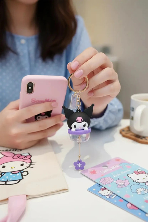 Sanrio Lisanslı Figürlü Zilli Anahtarlık Serisi 16 CM
