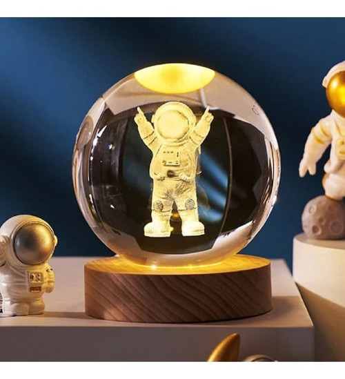 Büro Ev Ofis Dekoru için Tasarım Astronot Tip Işıklı Cam Küre