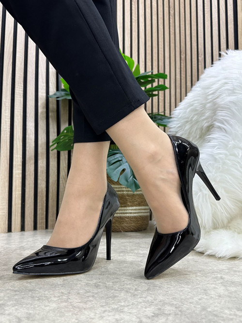 Günlük Kadın Stiletto Sivri Burun Düz Sade Şık Rahat Tırtıklı Taban İnce Topuklu Ayakkabı 289