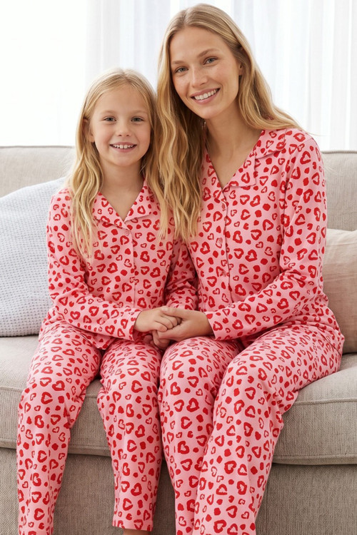 Pembe Desenli Termal Kumaşlı Ultra Soft Yumuşak Düğmeli Örme Pijama Takımı