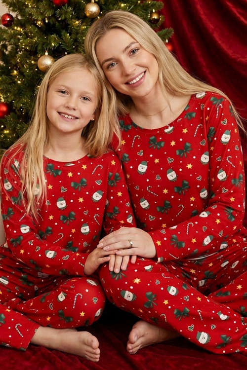 Kırmızı Yılbaşı Temalı Desenli Termal Kumaşlı Ultra Soft Yumuşak Örme Pijama Takımı
