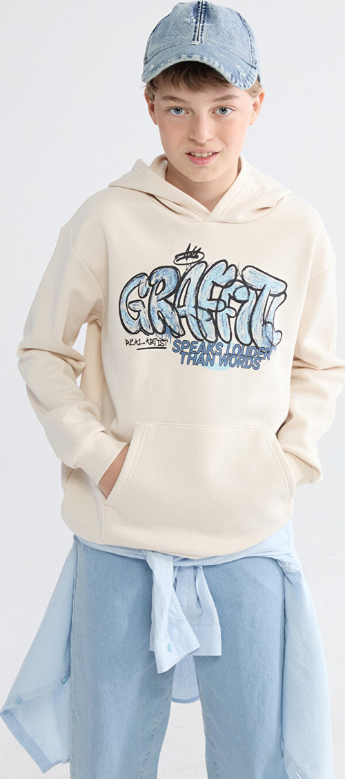 LCW Kids Bej Kapüşonlu Baskılı Erkek Çocuk Kalın Sweatshirt