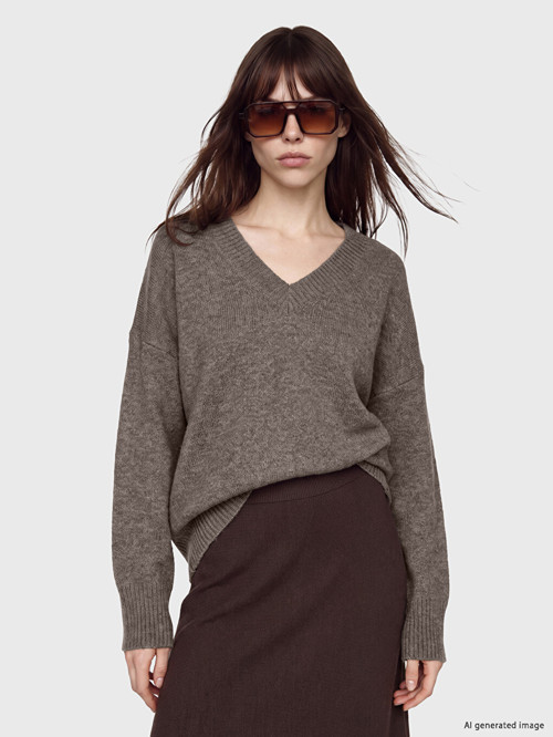 LCW Vision Kahverengi V Yaka Oversize Kadın Triko Kazak