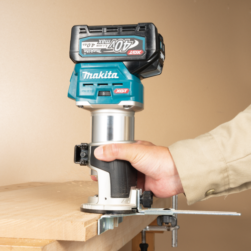 Makita AKÜLÜ FREZE 40V MAKRT001GZ04