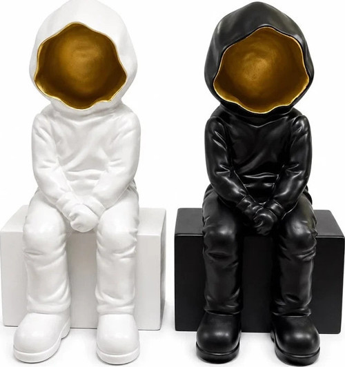 Dekoratif Polyester Oturan Astronot Biblosu Alk5302