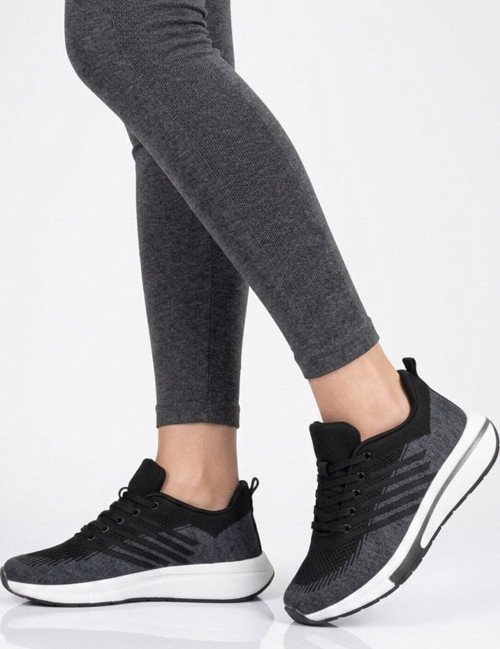 Siyah-Füme Fileli Hafif Esnek Unisex Spor Ayakkabı Molen 118 G