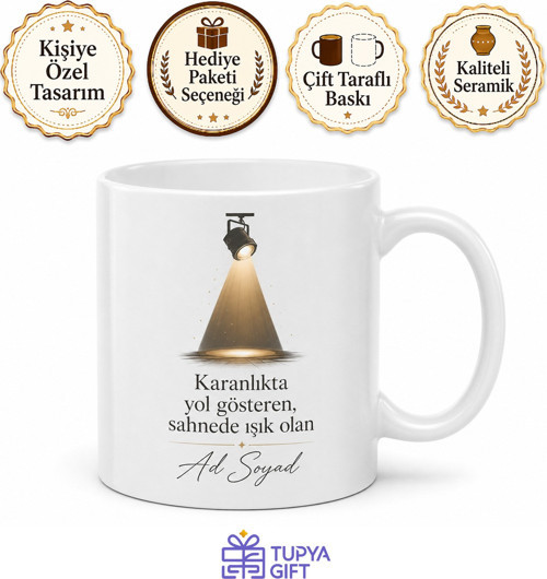 Set Arkasında Işık Tutan Asistana Sahne Aydınlatıcısı Hediye Kupa Bardak