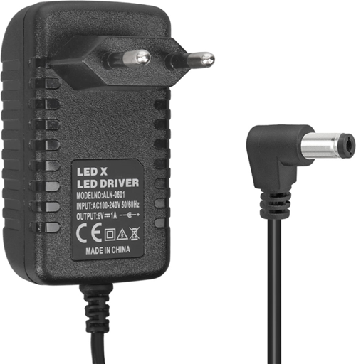 PM-13782 6 Volt - 1 Amper 5.5*2.5 Mm Uçlu Priz Tipi Adaptör