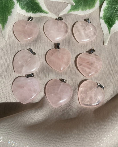 Doğal Taş Pembe Kuvars Kalp Kolye Ucu