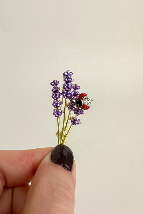 Uğur Böceği Detay Lavanta Çiçeği Broş (5cm)