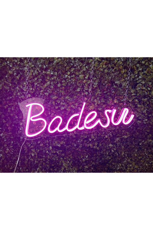 Kişiye Özel Neon LED Yazı 6 Harfli – İsim Yazılı Dekoratif Duvar Işığı