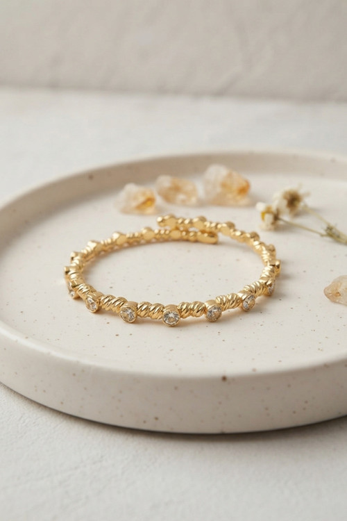 Gold Renk Dorika Model Sıralı Zirkon Taşlı Kadın Bileklik TG27BB8861