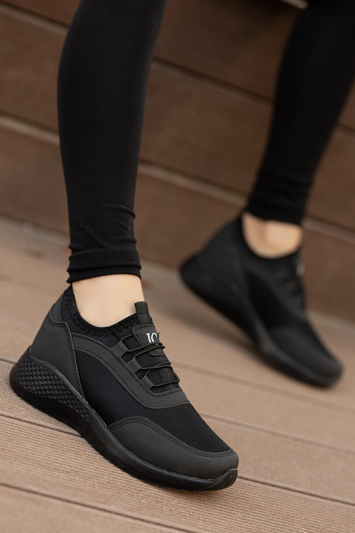 Kadın Siyah Casual Taban Yumuşak File Detaylı Sneaker Nefes Alabilen Esnek Yürüyüş Ayakkabısı