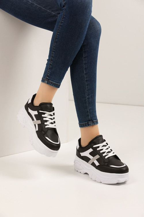 Günlük Kadın Sneaker Kalın Yüksek Taban Bağcıklı Rahat Tiger Şeritli Spor Ayakkabı 032