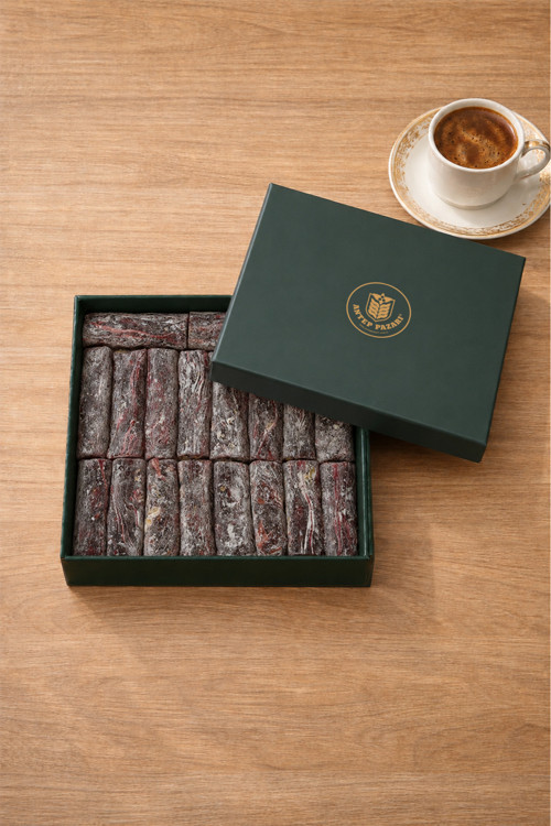 Karadut Özlü Antep Fıstıklı Fitil Lokum - 350G