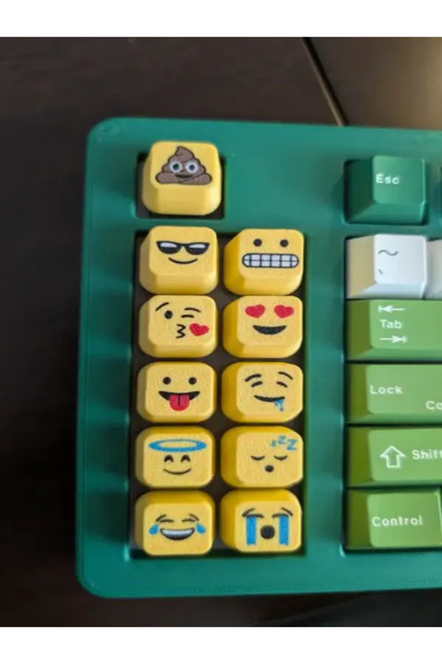 Emoji Tasarımlı Klavye Tuşları (Keycaps) – Eğlenceli Mekanik Klavye Tuş Seti
