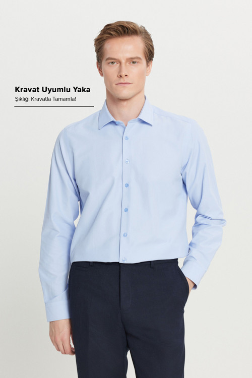 Erkek Açık Mavi Kolay Ütülenebilir Slim Fit Dar Kesim Klasik Yaka Pamuklu Gömlek