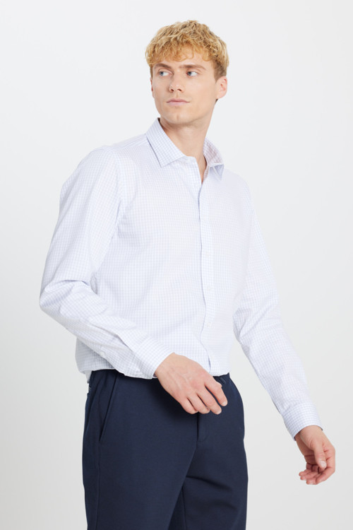 Erkek Gri-Beyaz Ütü Gerektirmeyen %100 Pamuk Slim Fit Klasik Yaka Gömlek