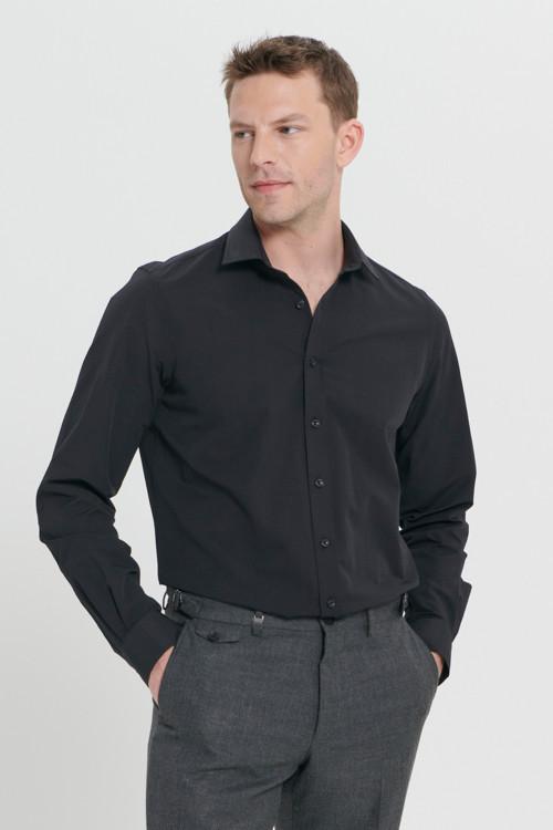 Erkek Siyah Pamuklu Slim Fit Dar Kesim Klasik Yaka Armürlü Gömlek