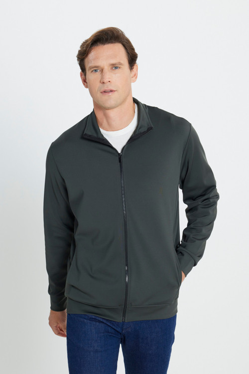 Erkek Haki Pamuklu Standart Fit Normal Kesim Dik Yaka Cepli Esnek Sweatshirt