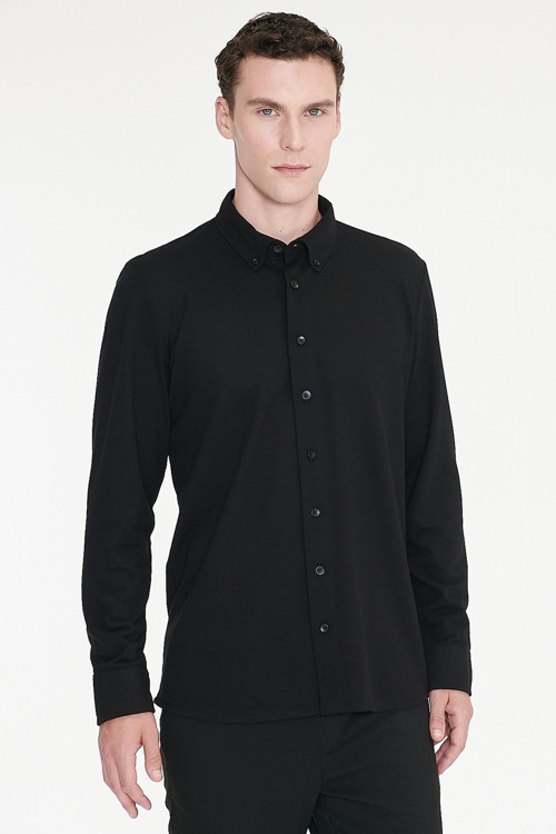 Erkek Siyah Pamuklu Tailored Slim Fit Dar Kesim Düğmeli Yaka Örme Gömlek