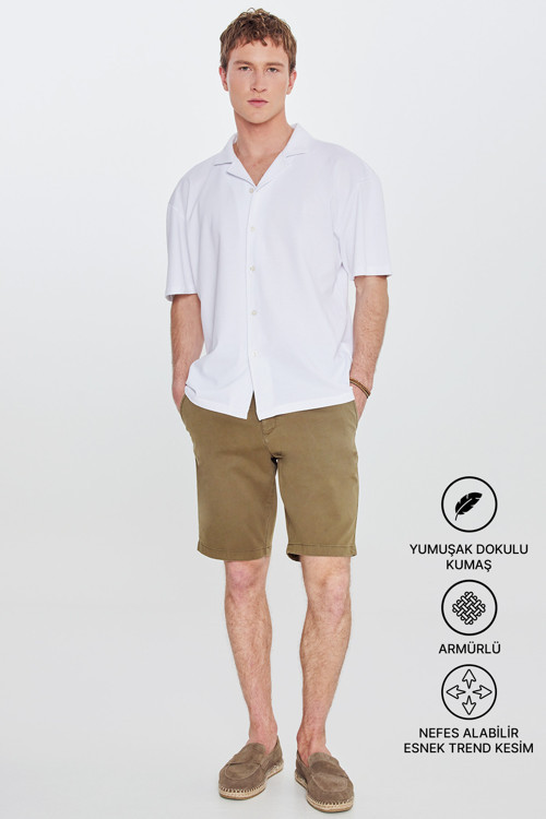 Erkek Beyaz Pamuklu Comfort Fit Rahat Kesim Hawai Yaka Armürlü Örme Gömlek