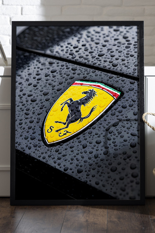 Ferrari Amblem Siyah Ahşap Çerçeveli Poster, Dekoratif Araba Duvar Tablosu