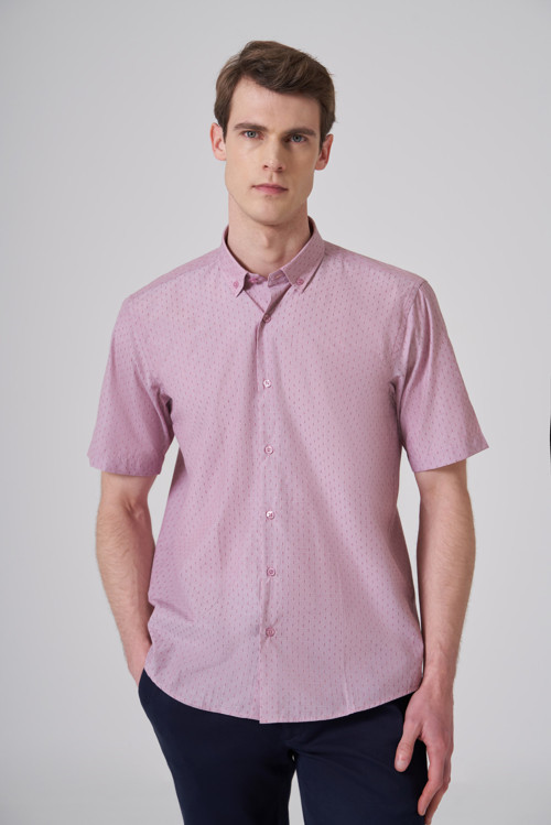 Erkek Kırmızı Trend Regular Fit Düğmeli Yaka Kısa Kollu Gömlek