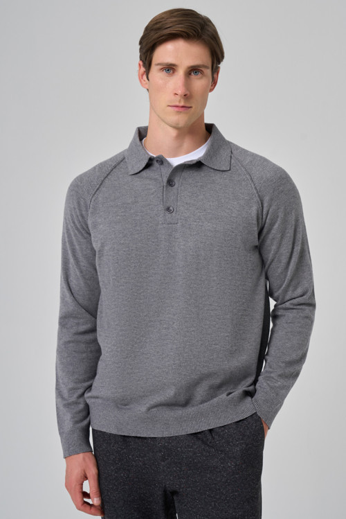 Erkek Gri Trend Core Spun Polo Yaka Dynamic Fit Rahat Kesim Triko