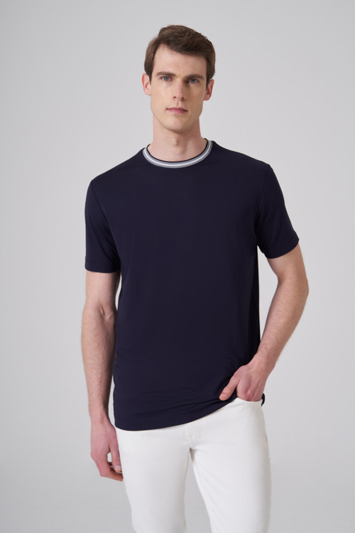 Erkek Lacivert Trend Rayon Bisiklet Yaka Dinamik Fit Tshirt