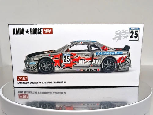 Kaido House Nissan Skyline GT-R (R34) Kaido Star Racing V1 KHMG197 1/64 Model Araba