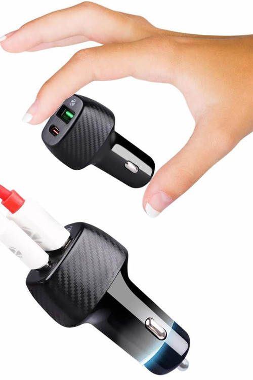 Astraltech 38W USB Type-C Girişli Oto Çakmaklık Araç İçi Hızlı Şarj Çakmaklık Şarj Aleti 3