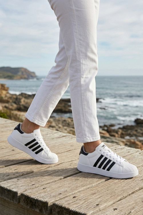 Beyaz-Siyah Bağcıklı Hafif Rahat Tabanlı Unisex Yürüyüş ve Spor Ayakkabı Sneaker Senti