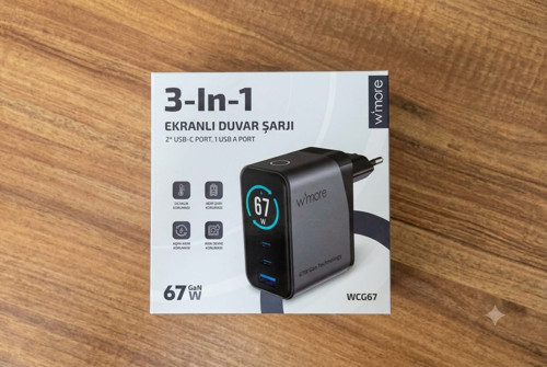 W'more WCG67 3'ü 1 Arada Tft Ekranlı 67W Gan Şarj Cihazı Hızlı Şarj Usb-C 3 Portlu Laptop Gan Pd 3.1 Evrensel Şarj Cihazı