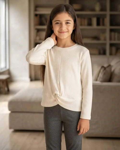Ekru Renk Kız Çocuk Jakarlı Örme Sweatshirt Rahat Kalıp Detaylı