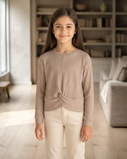 Kız Çocuk Latte Renk Jakarlı Örme Kumaş Sweatshirt Rahat Kesim