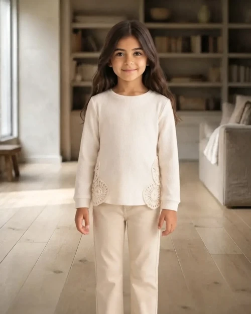 Dantel Detaylı Jakarlı Örme Kumaş Kız Çocuk Latte Sweatshirt