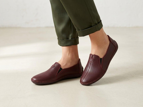 Hakiki Deri Bordo Kadın Babet Ortopedik Taban Lazer Delikli Slip-On Comfort Ayakkabı