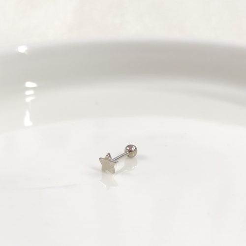 BOMBELİ YILDIZ GÜMÜŞ TRAGUS PIERCING - RODYUM BEYAZ