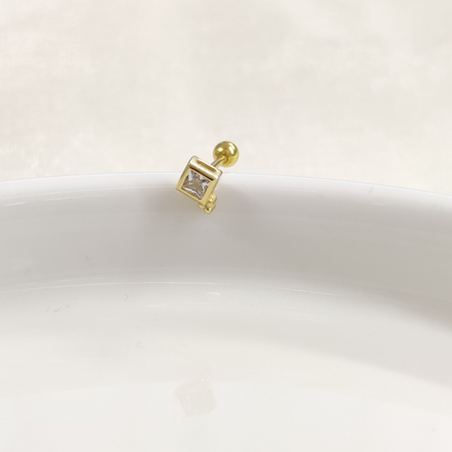 KARE TAŞLI ÇITIR GÜMÜŞ TRAGUS PIERCING - ALTIN SARI