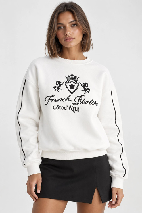 Kadın Nakış İşlemeli Bisiklet Yaka Sweatshirt - Üç İplik Şardonlu Sıcak Tutan Üst - Ekru