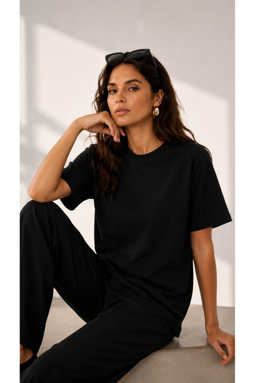 Premium Basic Oversize Kadın Tişört | Yumuşak Dokulu Günlük Rahat Kalıp T-Shirt